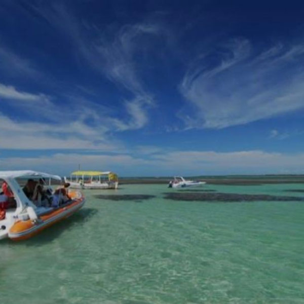 Passeio de barco em Barra Grande